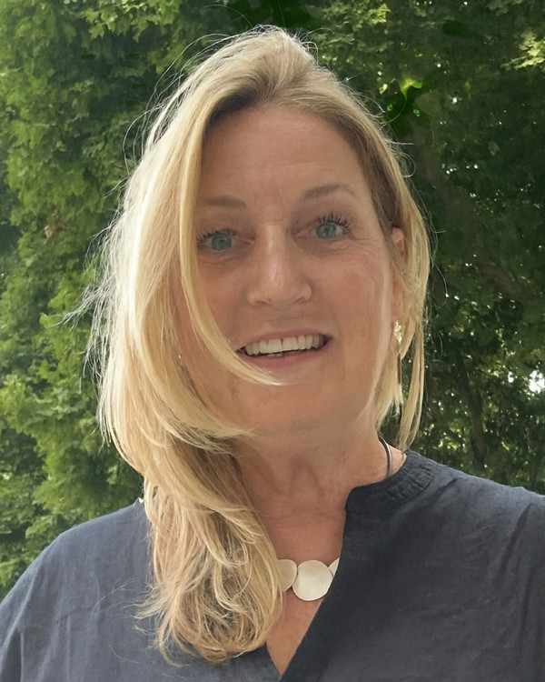 Maura McCarthy